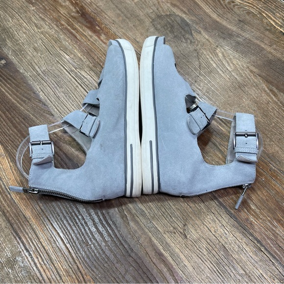 Eileen Fisher ‘Bunch’ Ankle Buckle Sandals Gray Suede Women’s Sz 9.5 - Picture 8 of 10